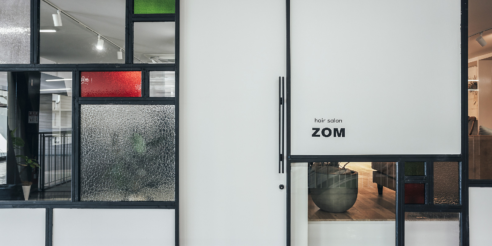 hair salon ZOM（ヘアサロン ゾム）の外観